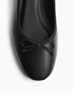 BERSHKA Arc ballerine Noir Hot