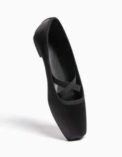 BERSHKA Ballerines satinées élastiques Noir New