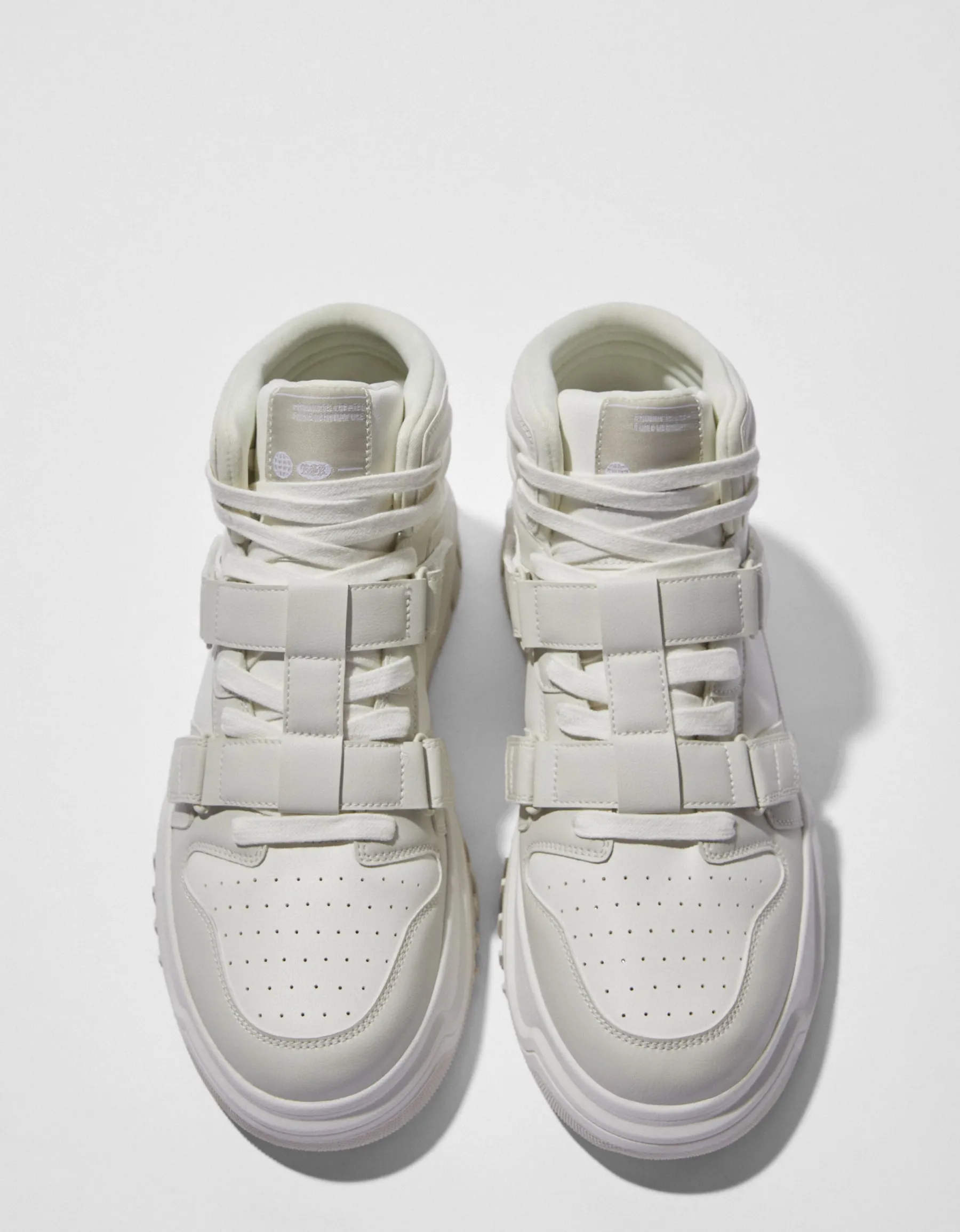 BERSHKA Baskets montantes à scratch homme Blanc Fashion