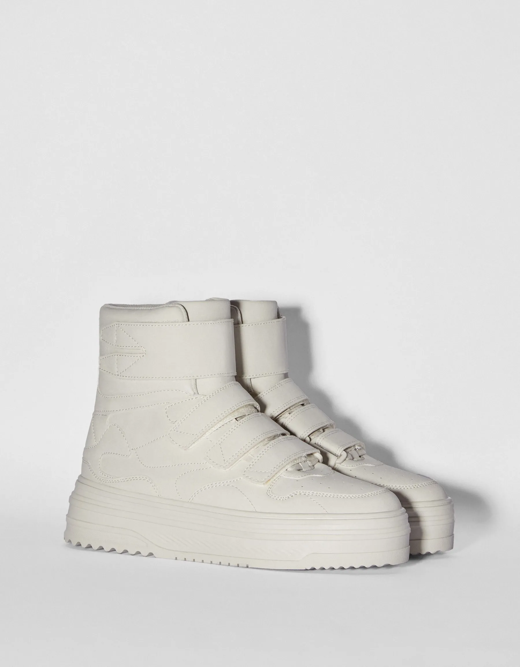 BERSHKA Baskets montantes homme Écru Outlet