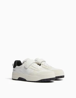 BERSHKA Baskets perforées détail bride Blanc Online