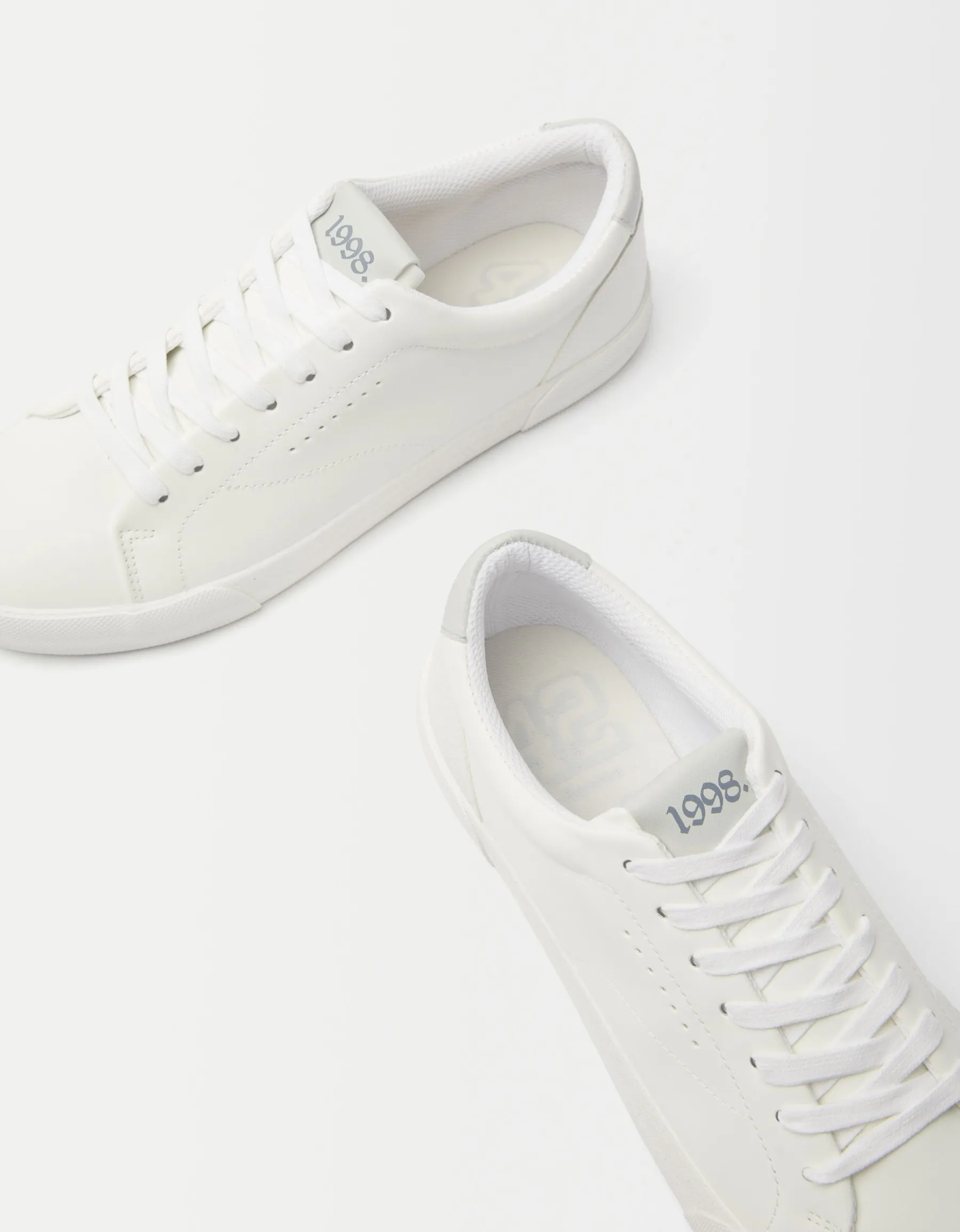 BERSHKA Baskets talon gravé homme Blanc Hot