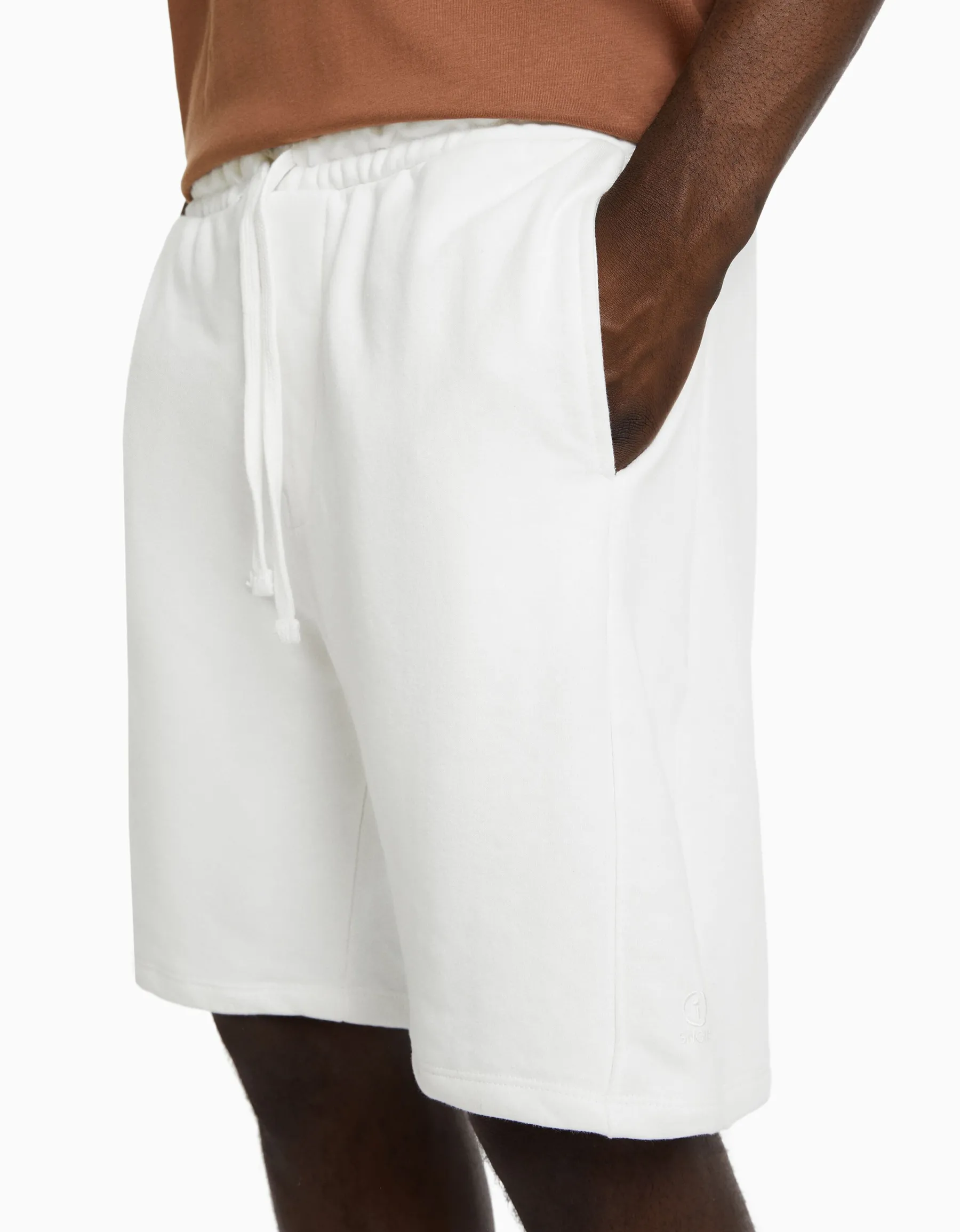 BERSHKA Bermuda basique molleton Blanc Store