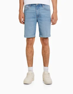 BERSHKA Bermuda denim skinny retroussé Bleu Store