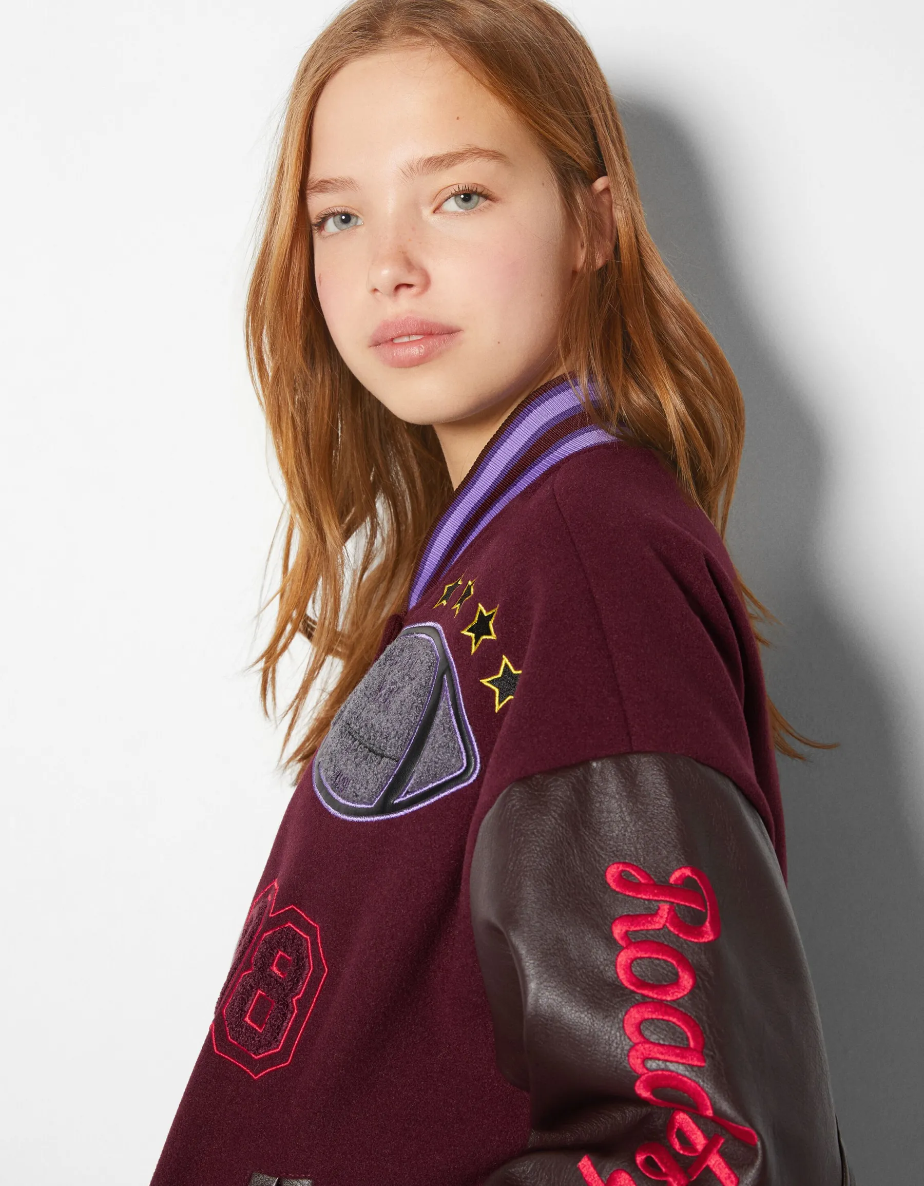 BERSHKA Blouson bomber varsity Rouge Shop