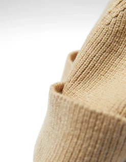 BERSHKA Bonnet court Sable Fashion