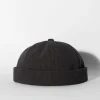 BERSHKA Bonnet court velours côtelé Sable Hot