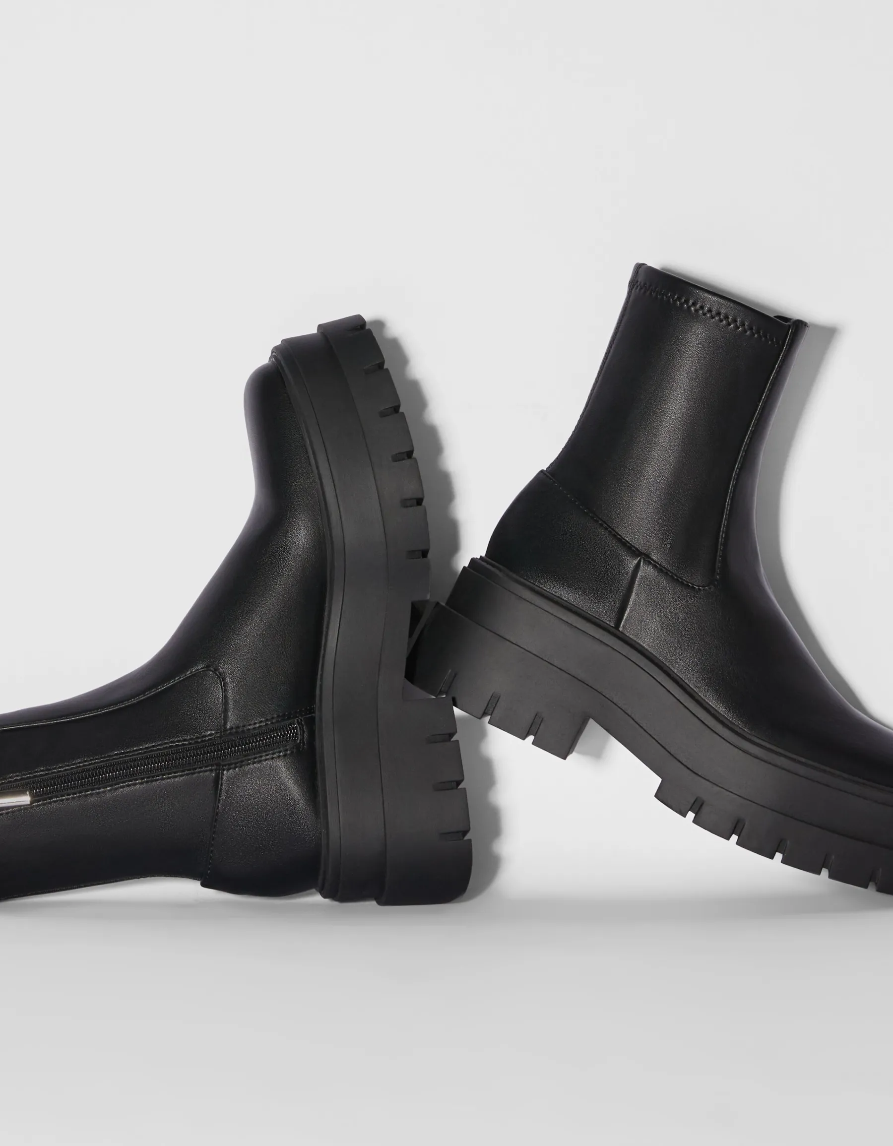 BERSHKA Bottines plateforme moulantes Noir New