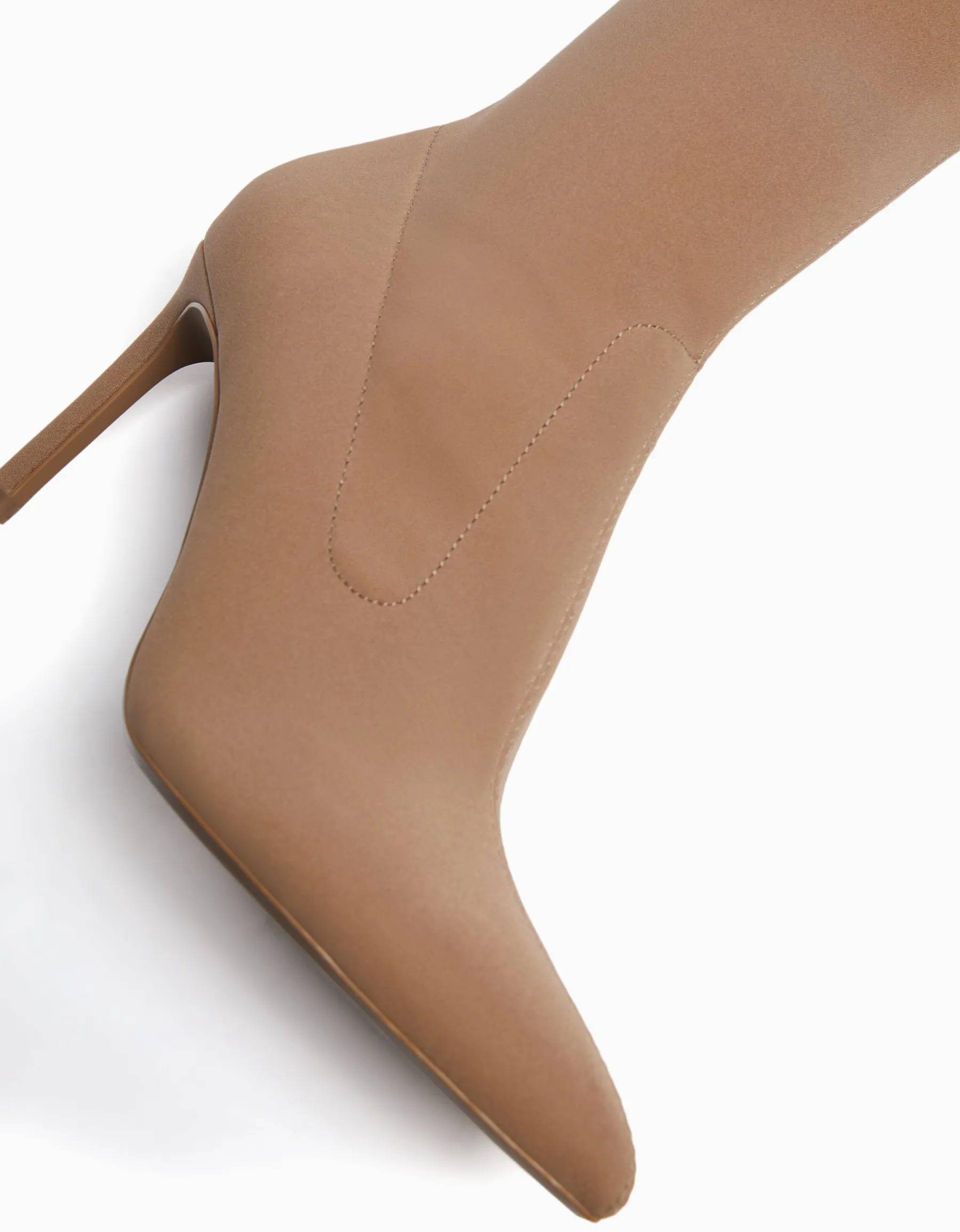 BERSHKA Bottines talon moulantes Sable Store