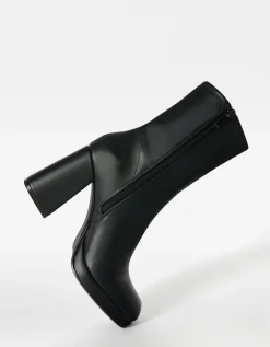 BERSHKA Bottines talon moulantes mini plateforme Noir Store