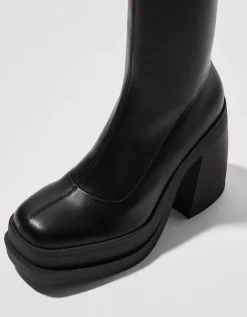 BERSHKA Bottines talon plateforme moulantes Écru Hot