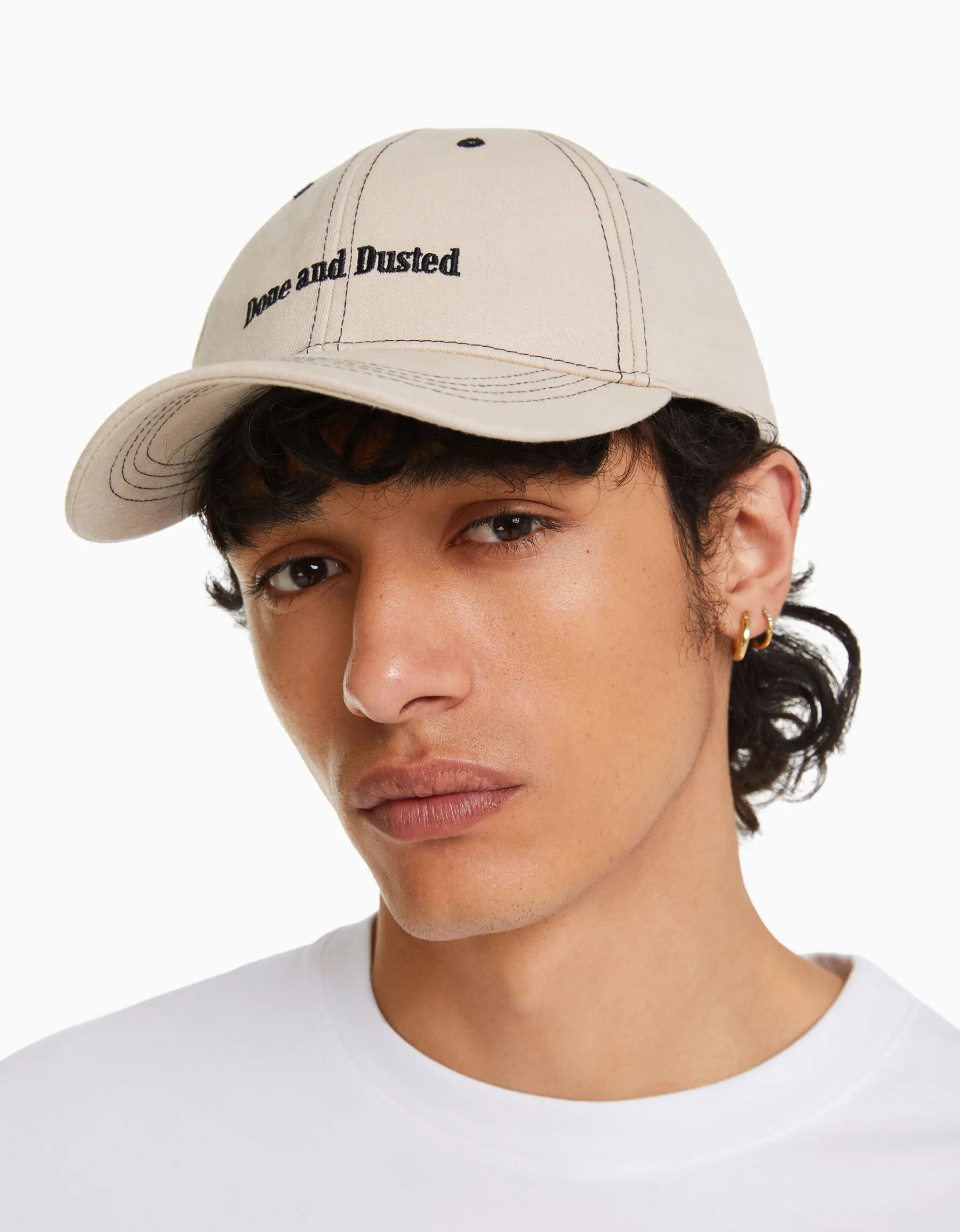 BERSHKA Casquette brodée Sable Online