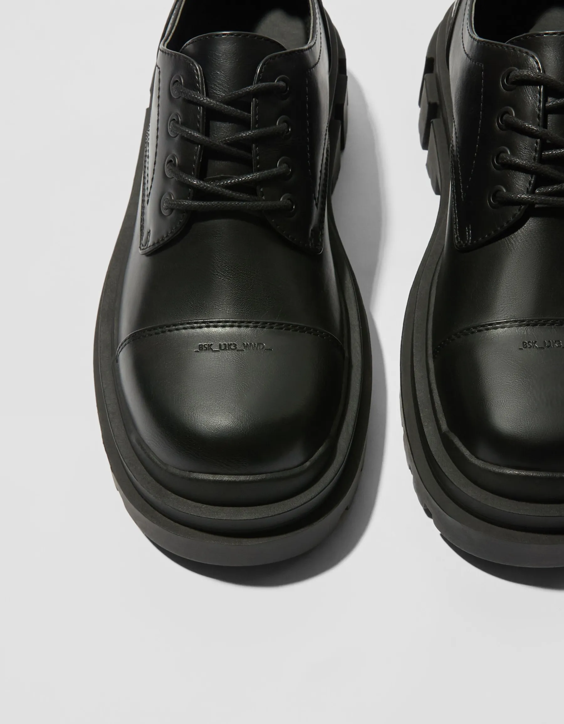 BERSHKA Chaussure habillées semelle crantée homme Noir Shop