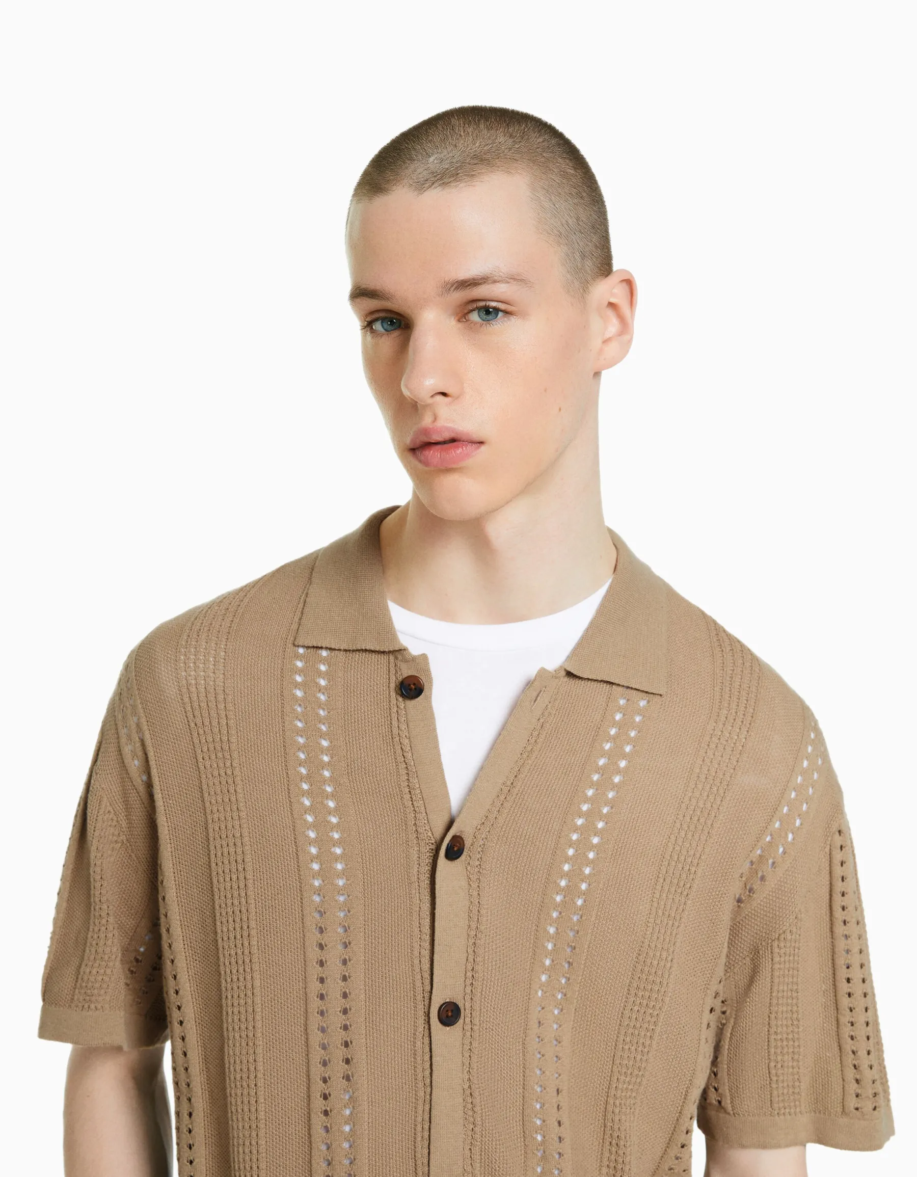BERSHKA Chemise manches courtes maille pointelle Marron Discount