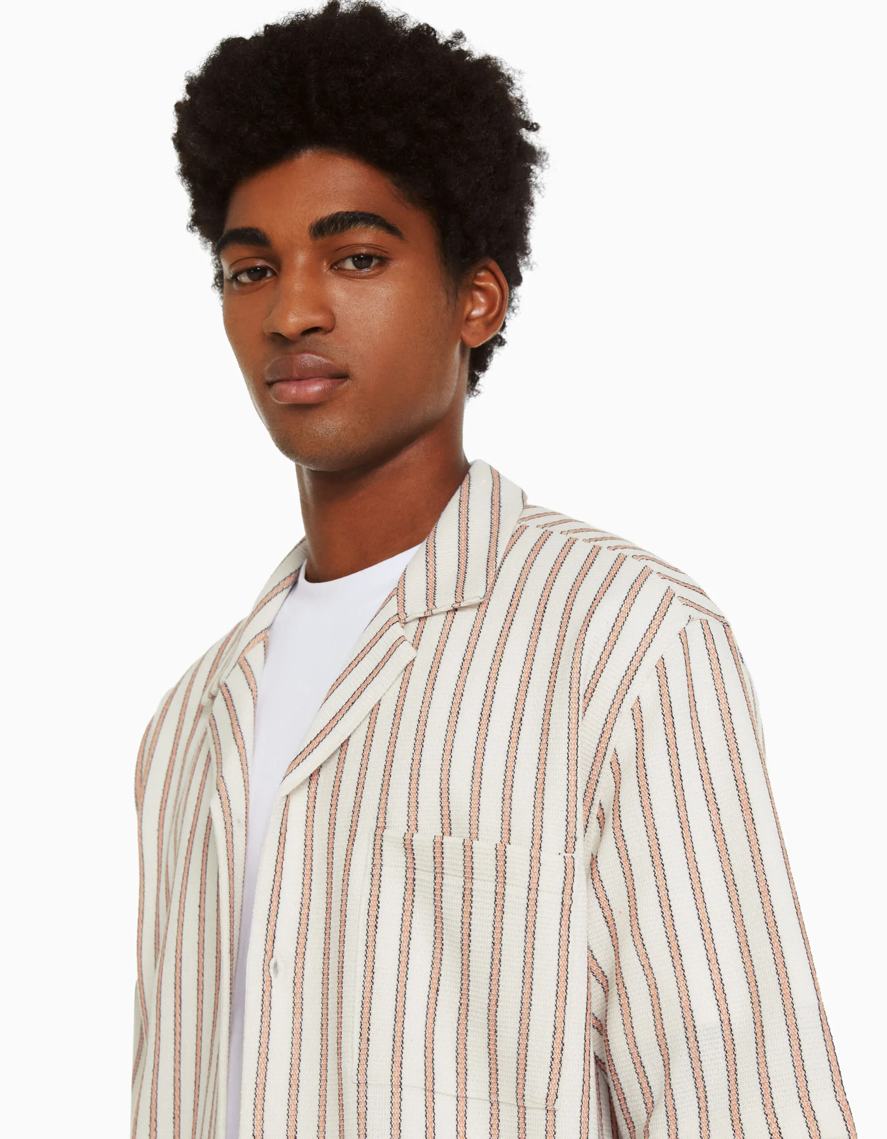 BERSHKA Chemise manches courtes rustique rayures Blanc / Noir Discount