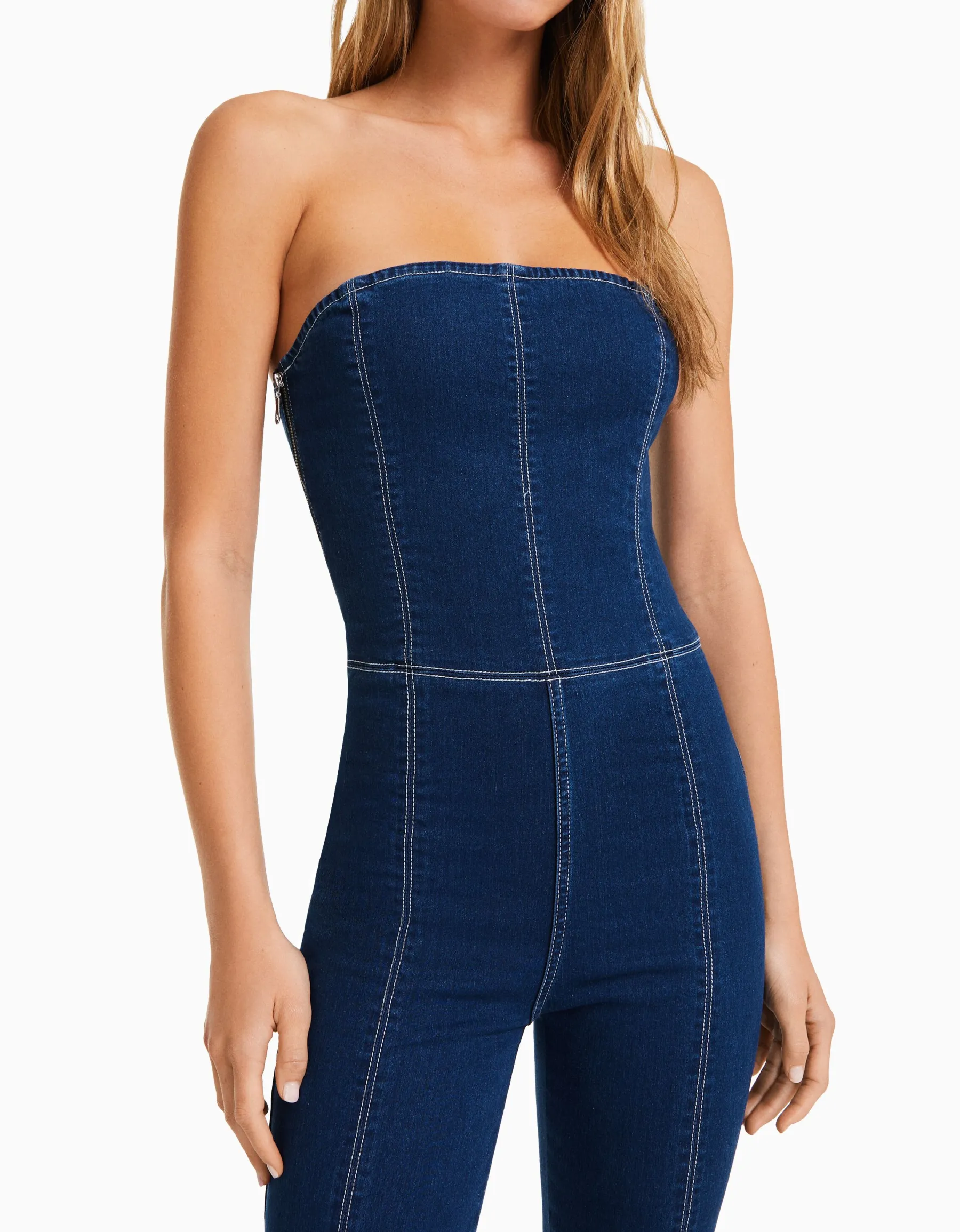 BERSHKA Combi-pantalon denim épaules dénudées Marine Outlet