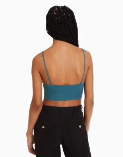 BERSHKA Crop top bretelles fines Blanc Hot