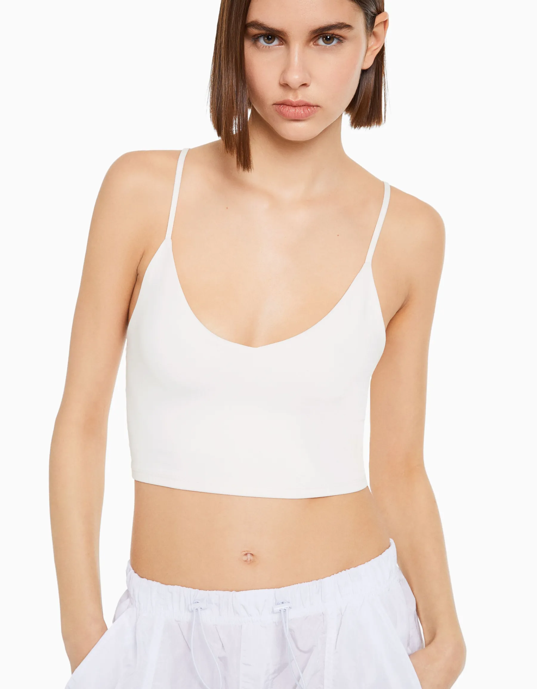 BERSHKA Crop top bretelles fines Blanc Shop