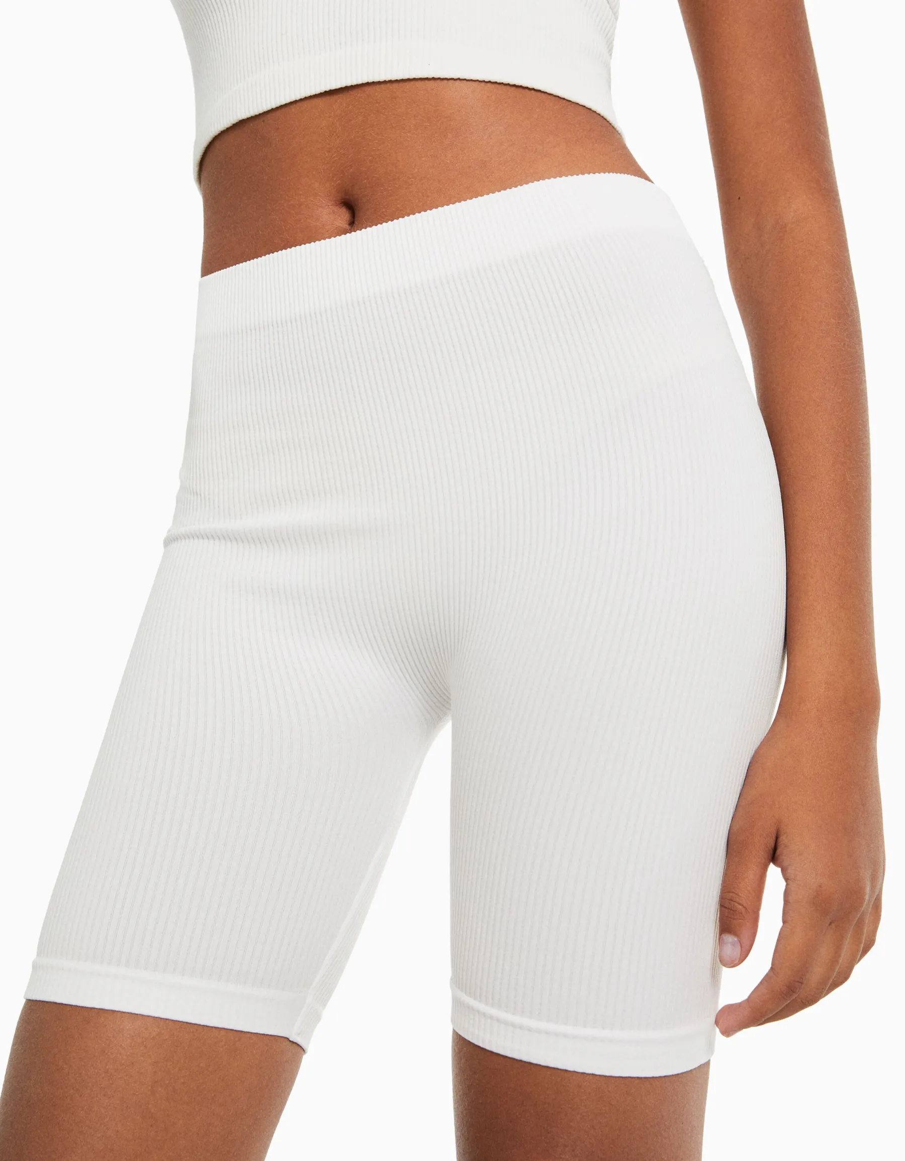 BERSHKA Cycliste seamless bord-côte Noir Clearance
