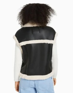 BERSHKA Doudoune sans manches double face similicuir Noir Cheap