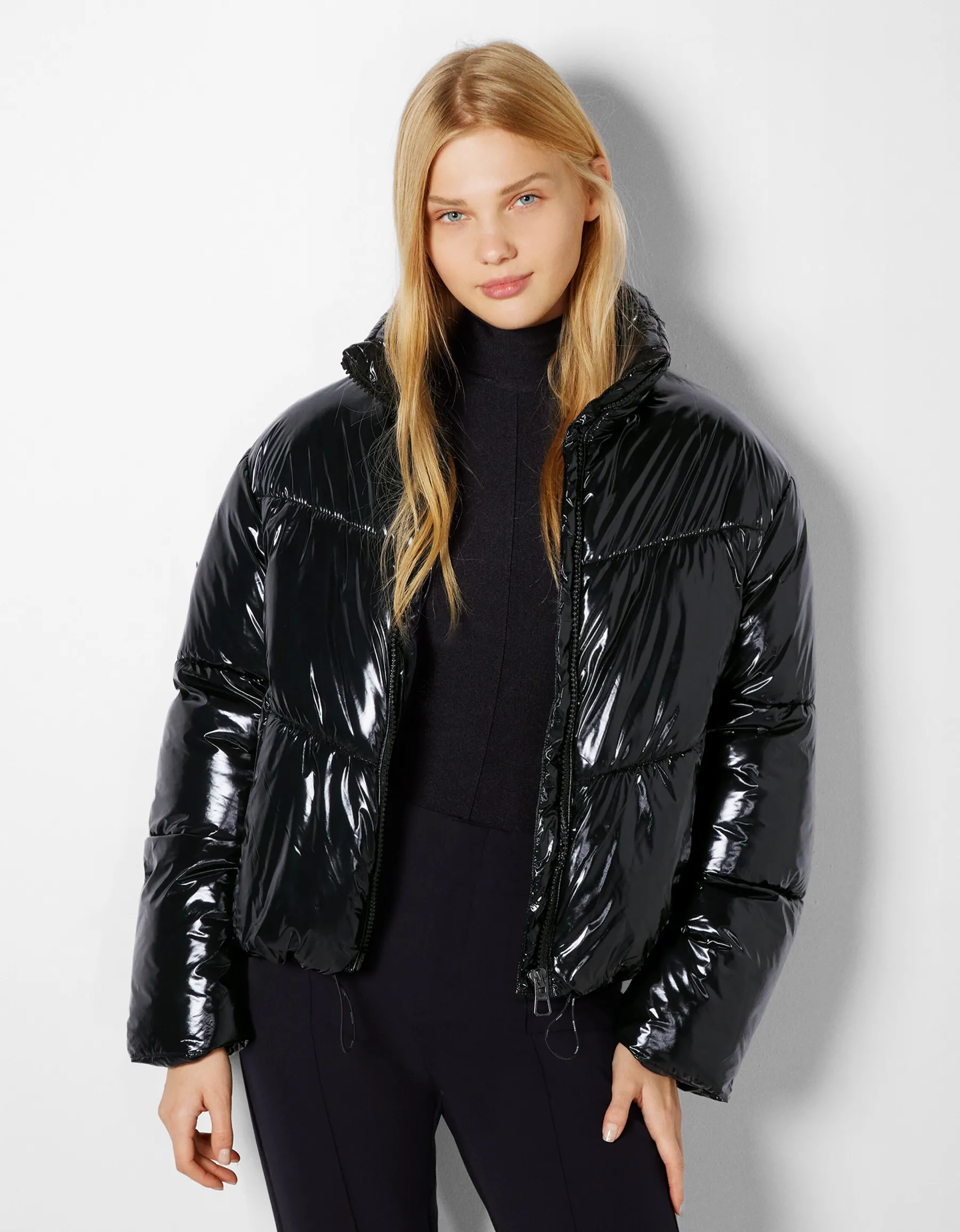 BERSHKA Doudoune vinyle Noir Online