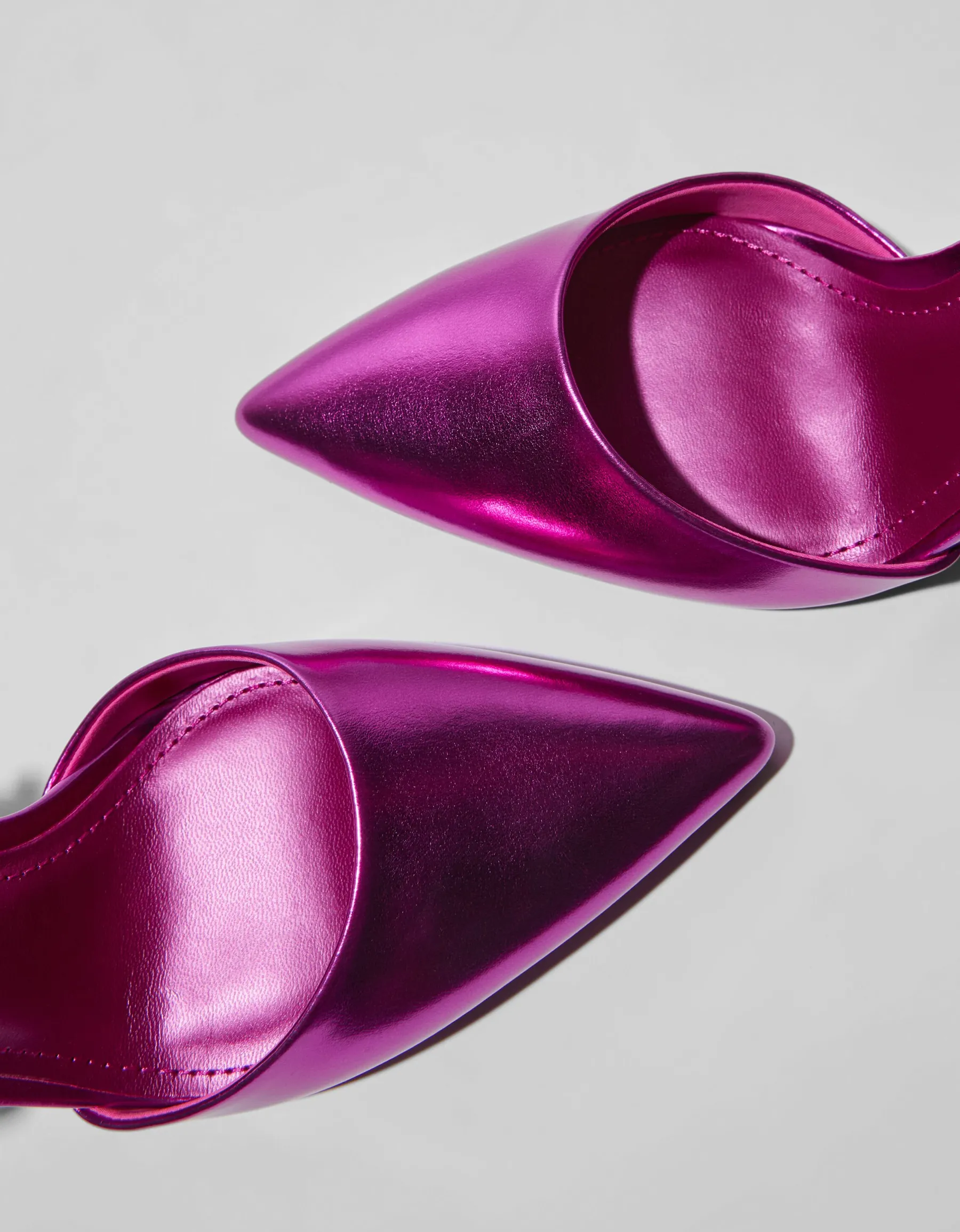 BERSHKA Escarpins type mules métallisés Fuchsia Flash Sale