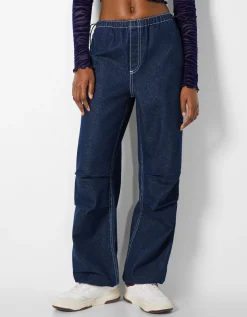 BERSHKA Jean jogger parachute Bleu lavé Hot
