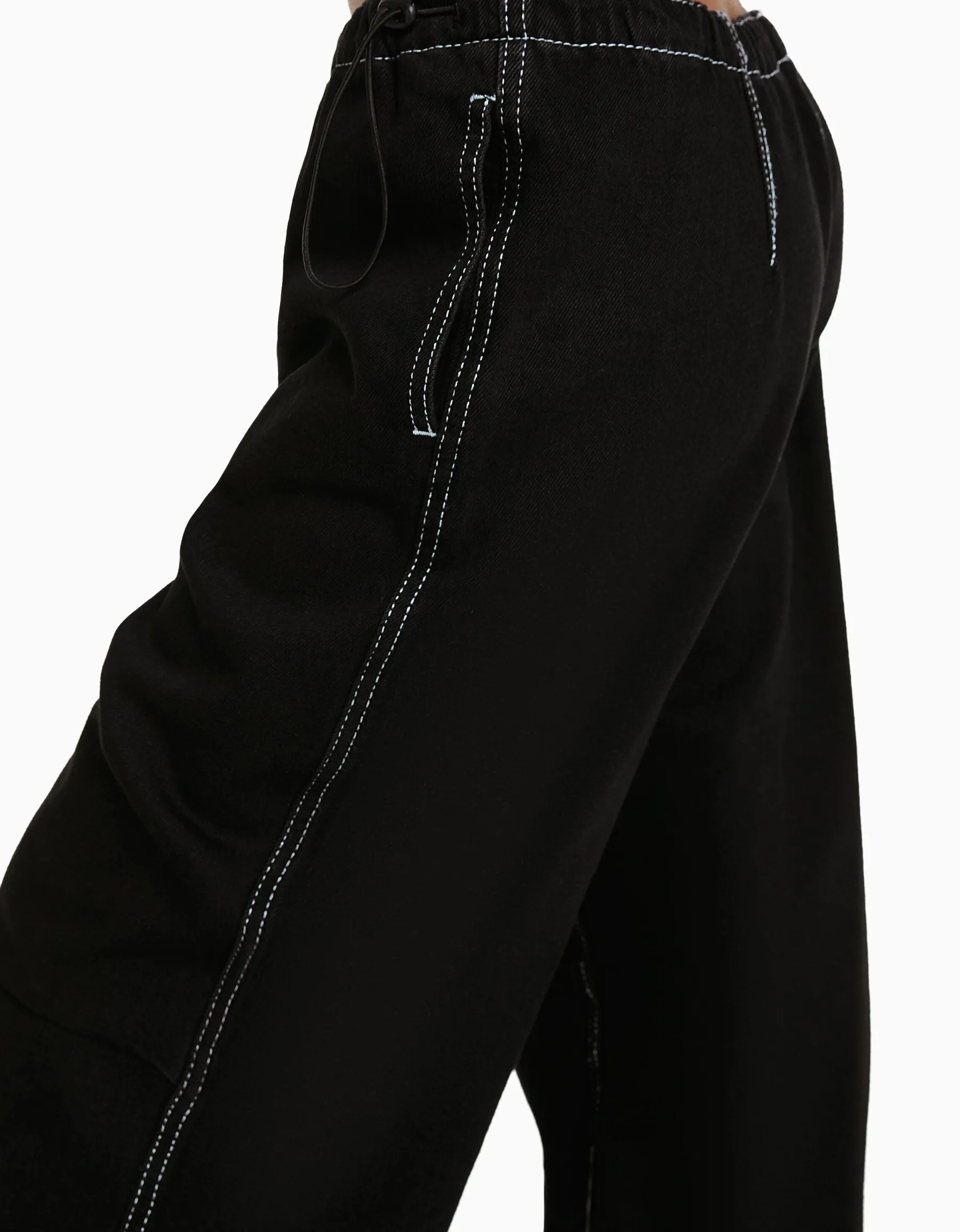 BERSHKA Jean jogger parachute Bleu lavé Best