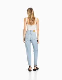 BERSHKA Jean mom déchiré Bleu lavé Flash Sale