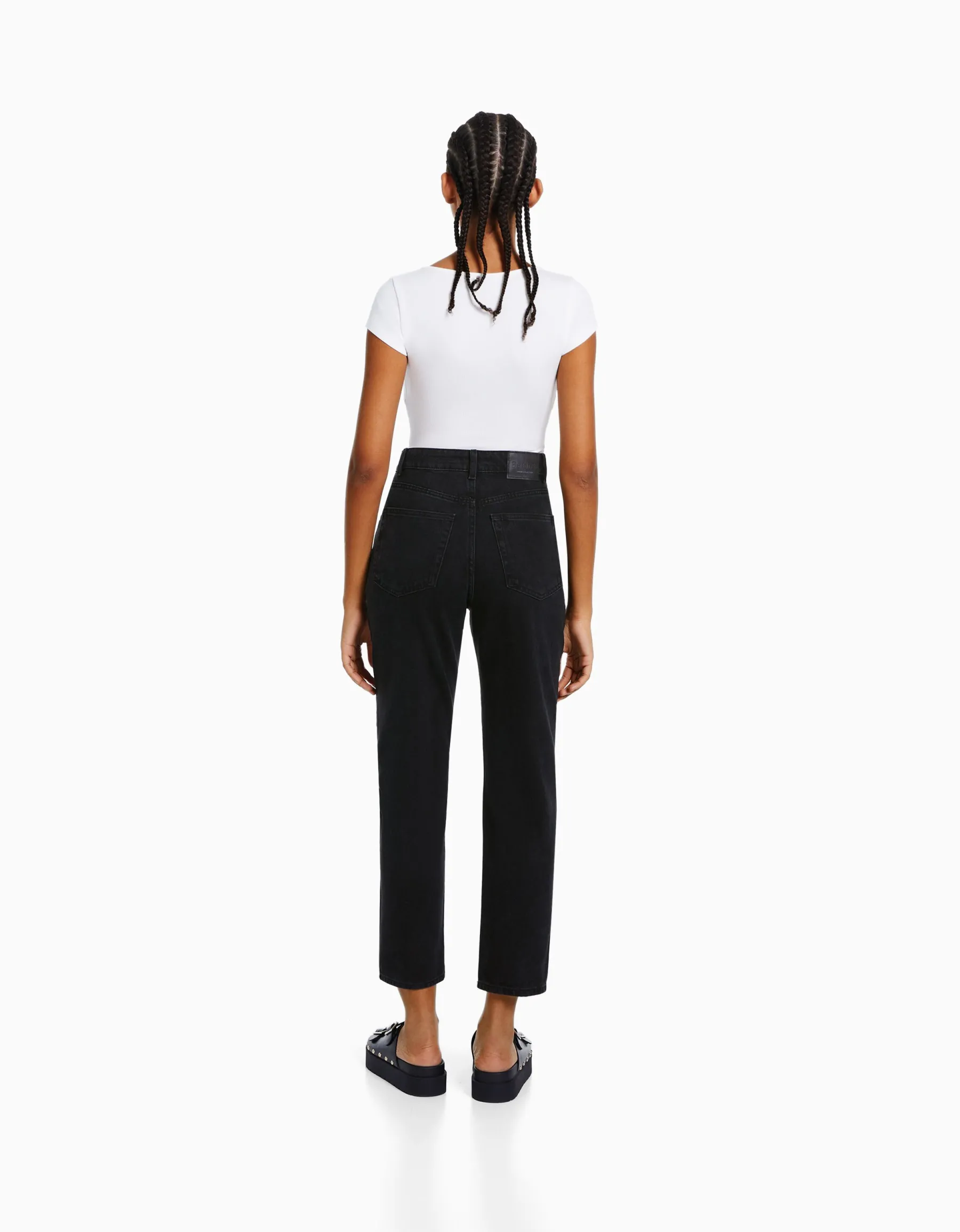 BERSHKA Jean mom fit Bleu lavé Fashion