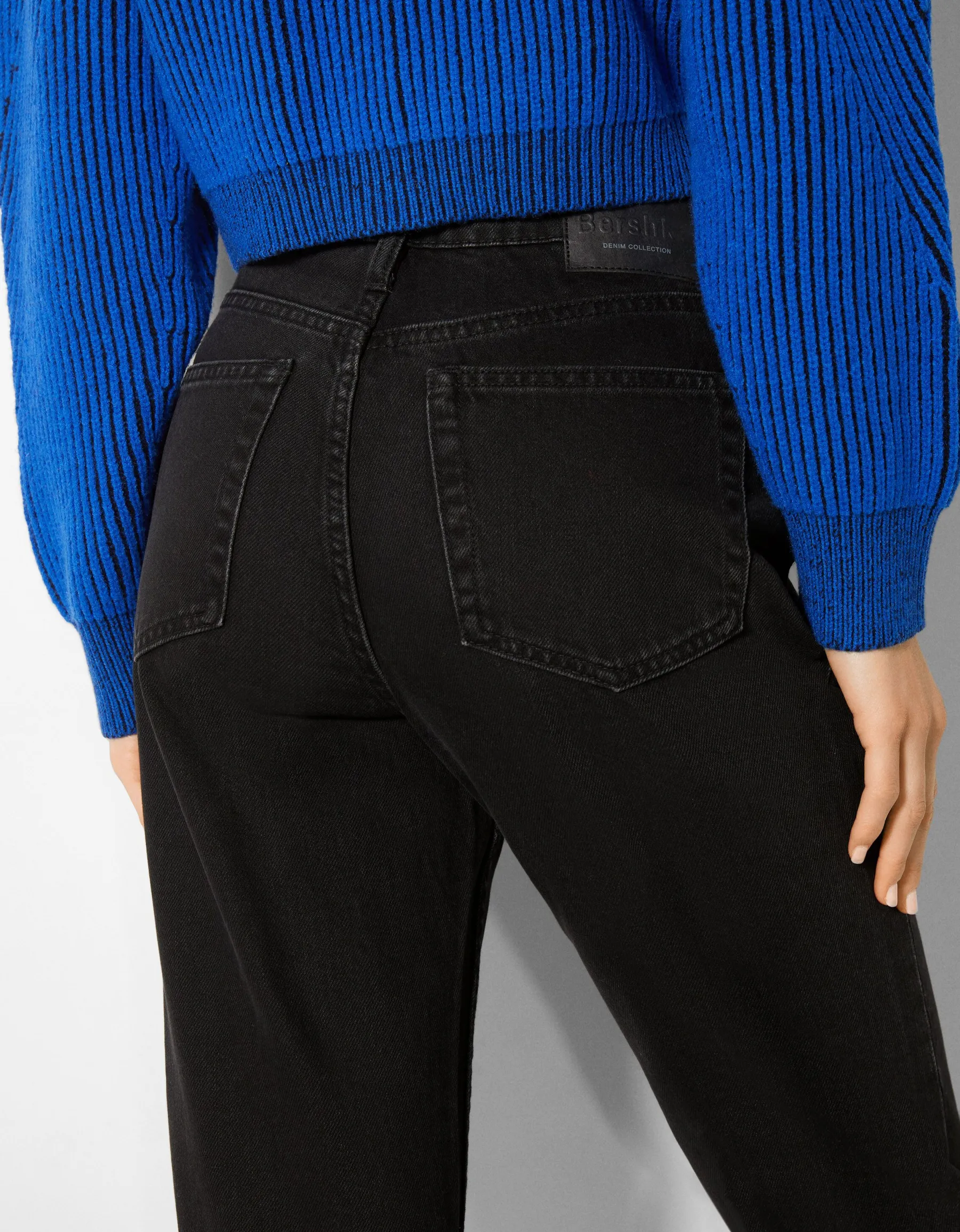 BERSHKA Jean mom fit Bleu Clearance