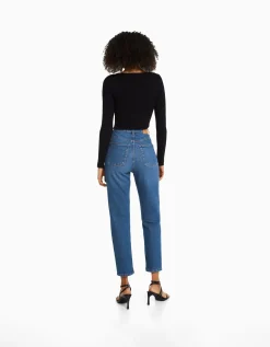 BERSHKA Jean mom slim décontracté Bleu lavé Cheap