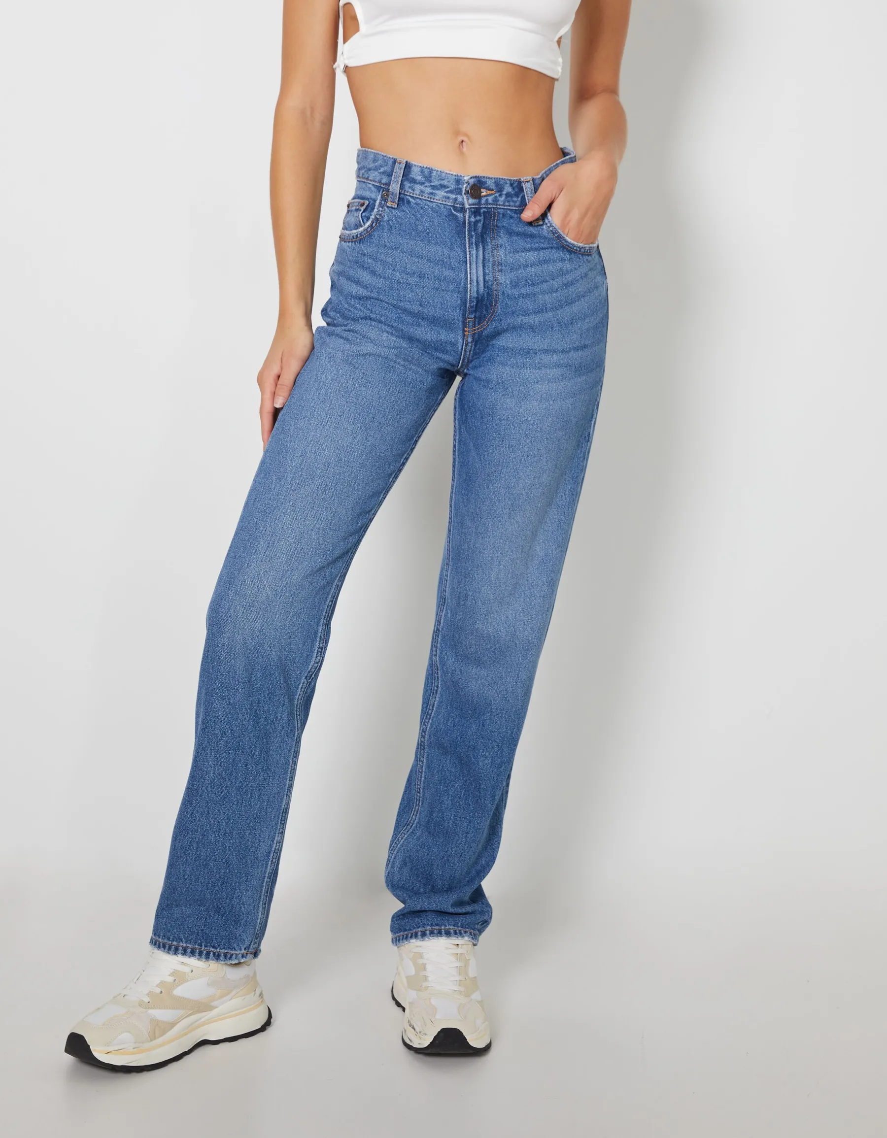 BERSHKA Jean straight Bleu Outlet
