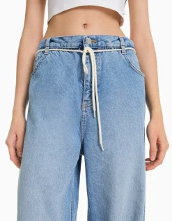 BERSHKA Jean straight taille élastique Bleu lavé New