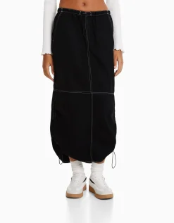 BERSHKA Jupe denim midi parachute Noir Shop