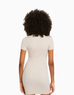 BERSHKA Mini-robe manches courtes col polo Sable Clearance