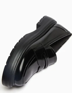 BERSHKA Mocassins patte semelle crantée Noir Outlet