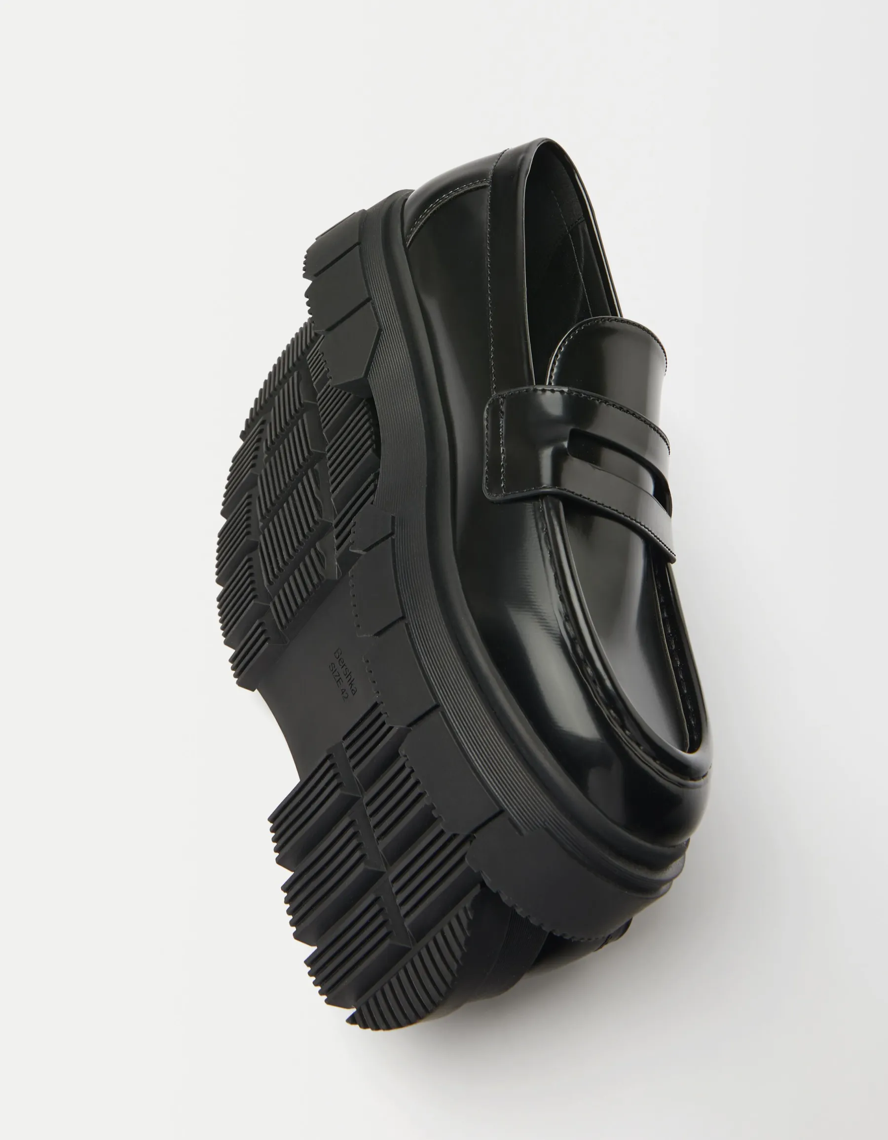 BERSHKA Mocassins semelle crantée homme Noir New