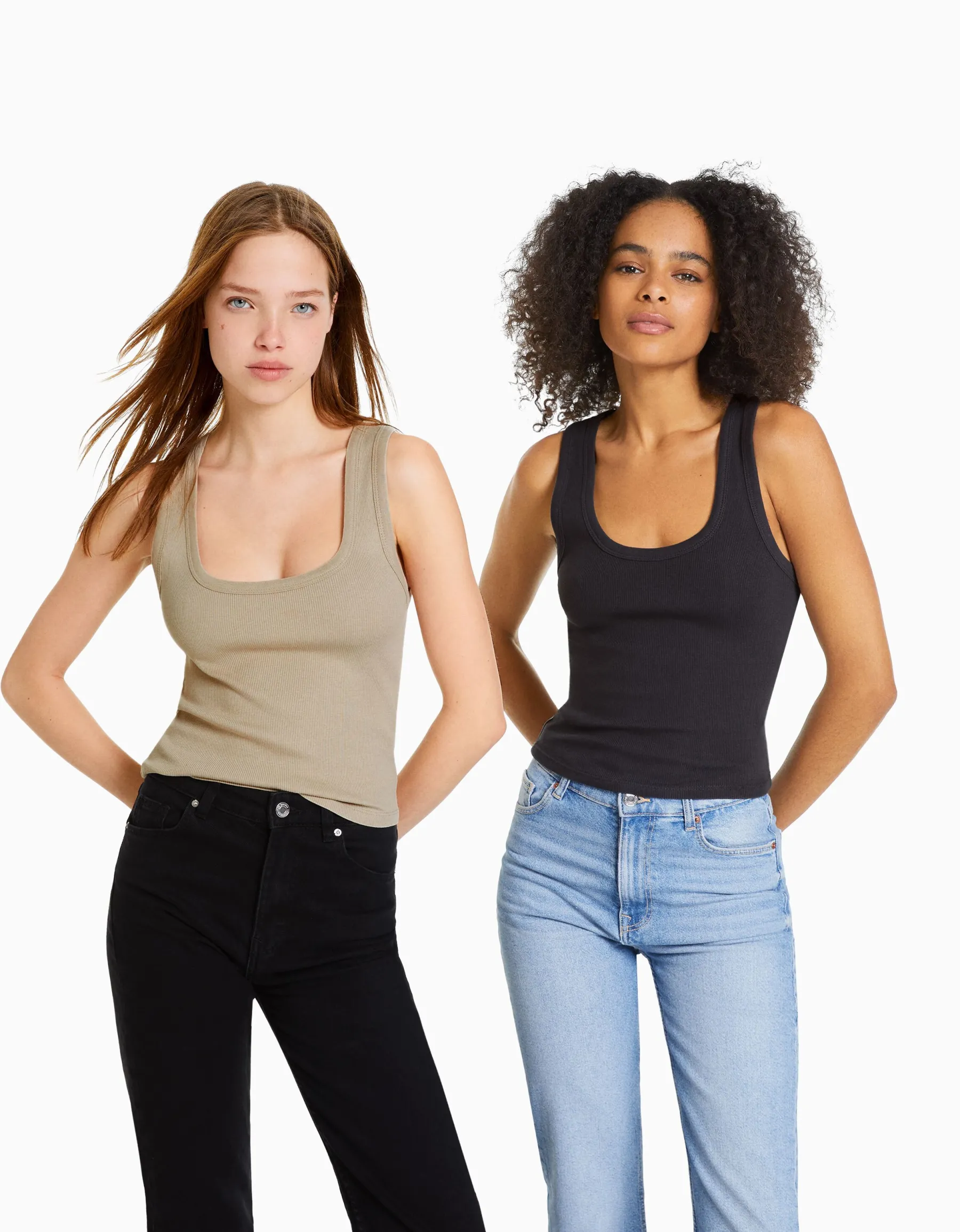 BERSHKA Pack 2 T-shirts sans manches bord-côte Multicouleur Discount