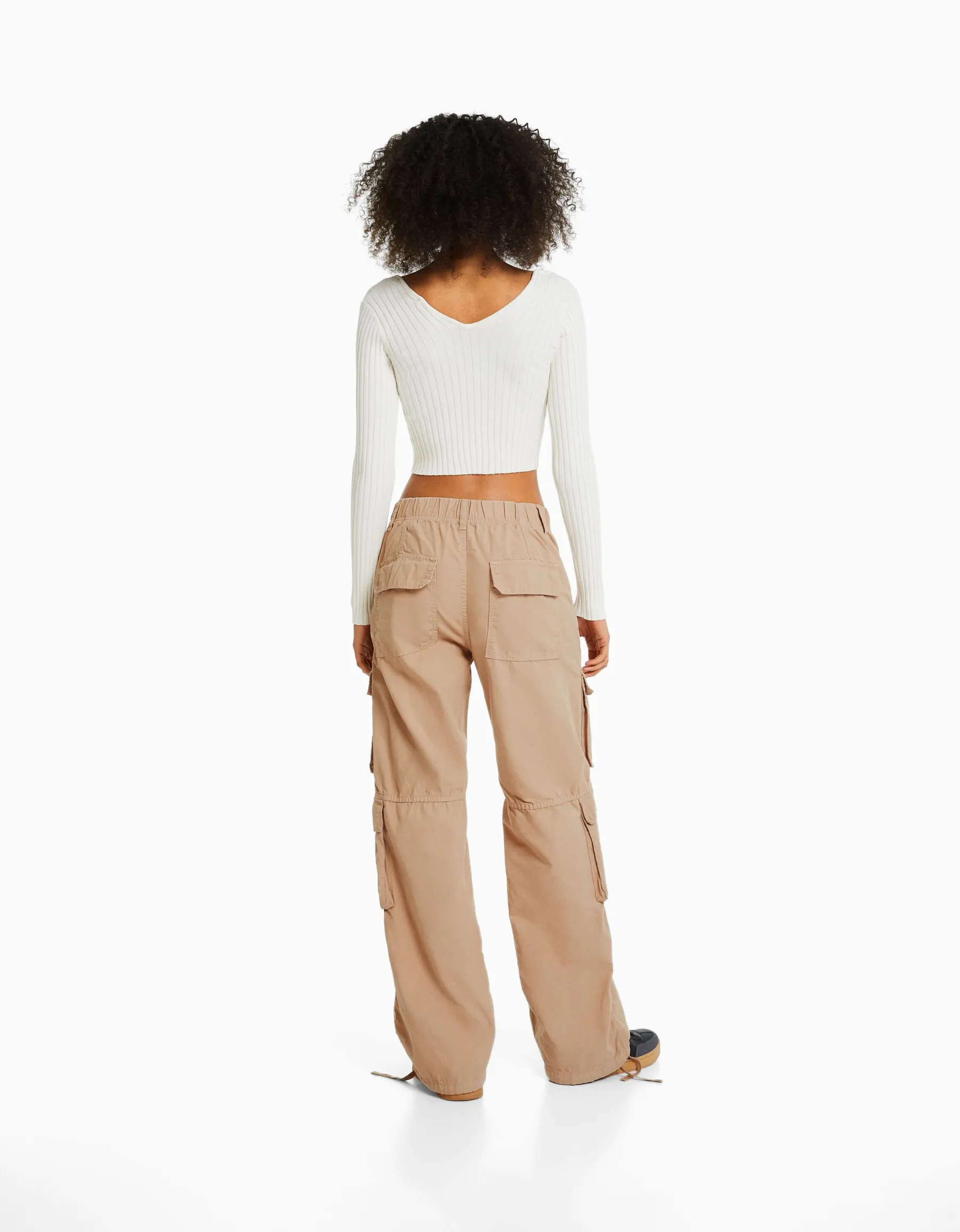 BERSHKA Pantalon cargo cordon Camel Hot