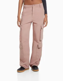 BERSHKA Pantalon cargo moulant serge multipoches Kaki Fashion