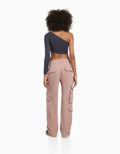 BERSHKA Pantalon cargo moulant serge multipoches Kaki Fashion