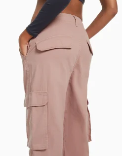 BERSHKA Pantalon cargo moulant serge multipoches Kaki Fashion