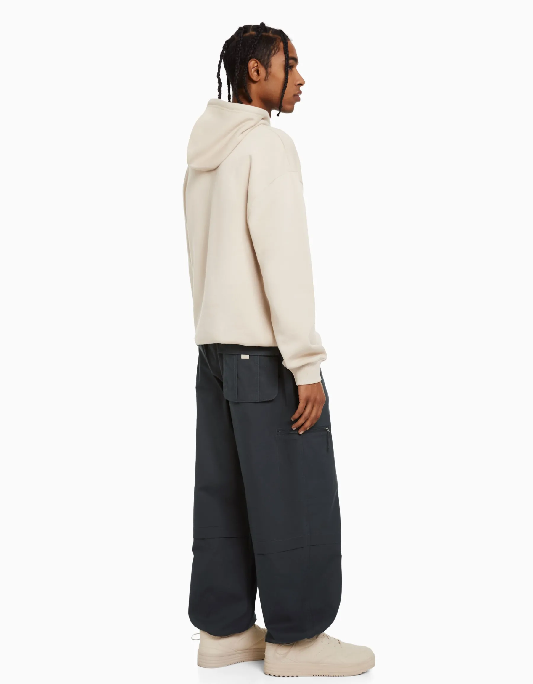 BERSHKA Pantalon cargo parachute coton Kaki Discount