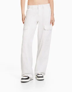 BERSHKA Pantalon cargo taille basse coton fil contraste Blanc cassé Fashion