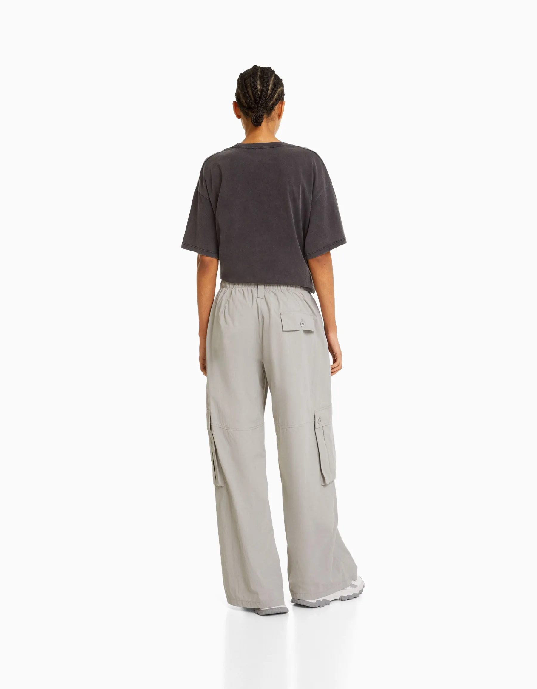BERSHKA Pantalon cargo wide leg multipoches Kaki Shop