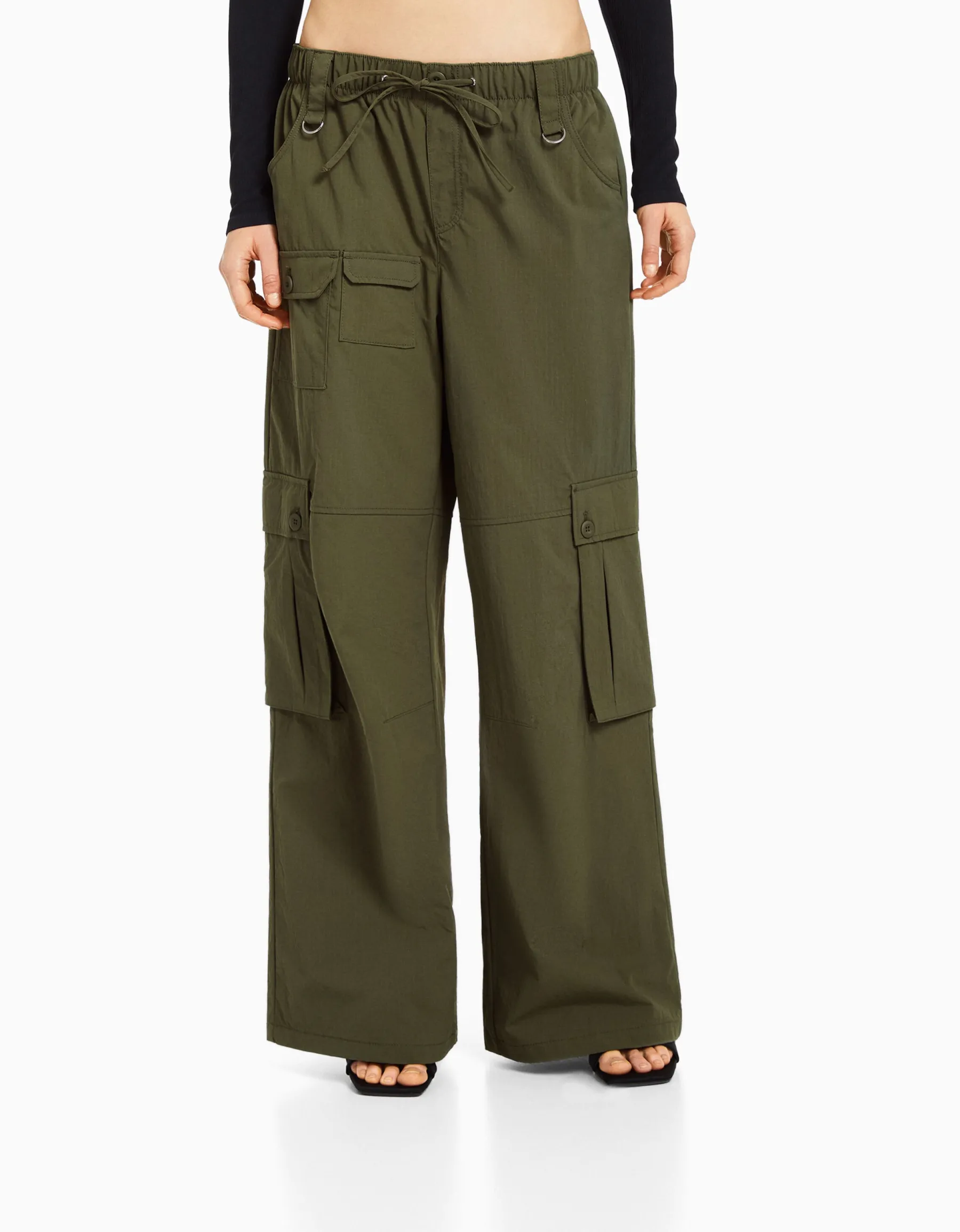 BERSHKA Pantalon cargo wide leg multipoches Kaki Store