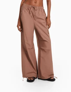 BERSHKA Pantalon jogger cargo parachute Bleu lavé Best Sale