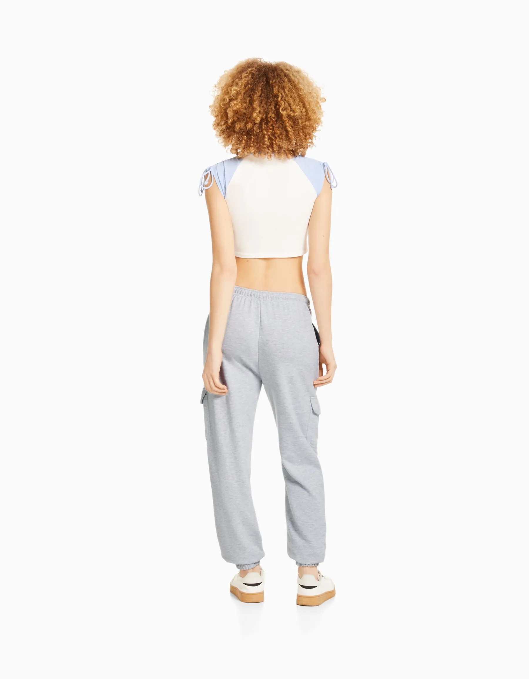 BERSHKA Pantalon molleton poches Gris Online