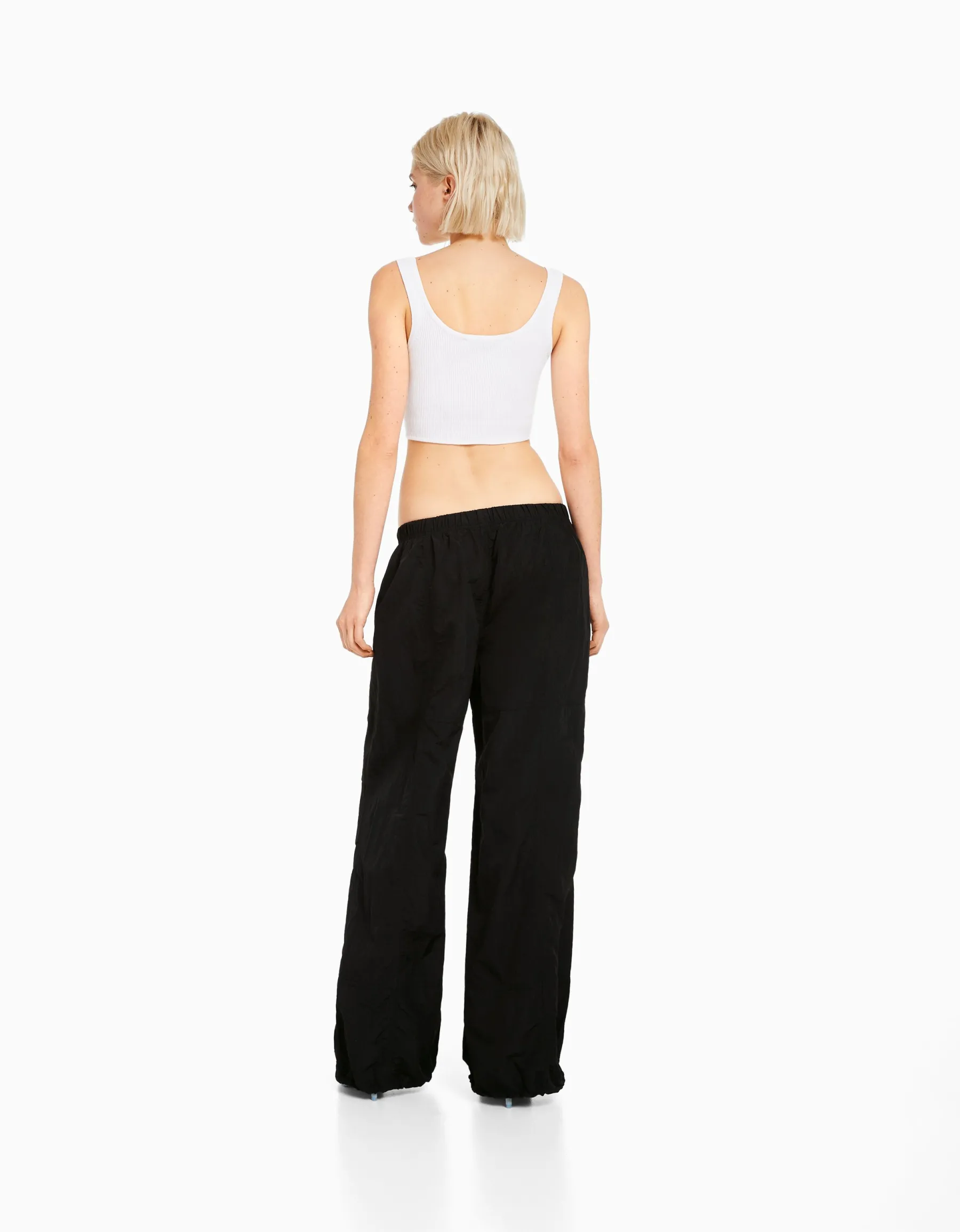 BERSHKA Pantalon parachute nylon Kaki Sale